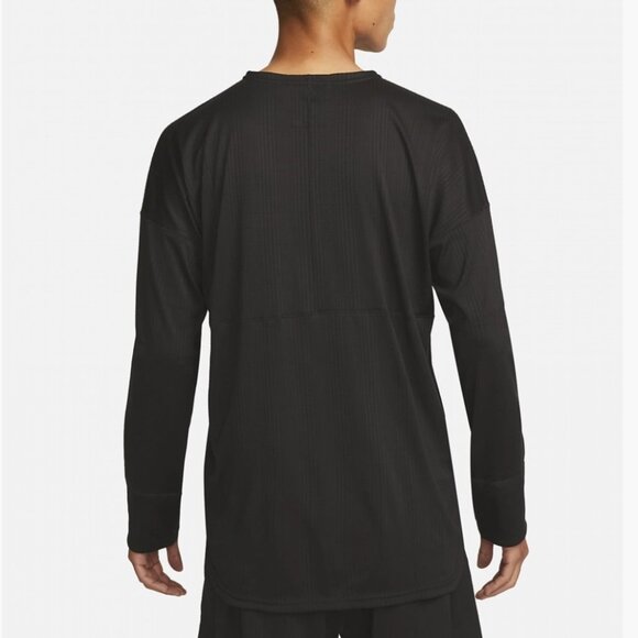 Nike Men's Yoga Dri-FIT Crew Shirt Long Sleeve - Picture 3 of 12